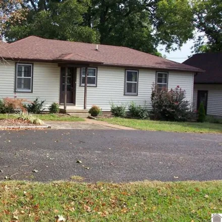 Buy this 4 bed house on Stiles Road in Stiles Crossing, McCracken County