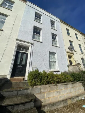 Rent this 4 bed townhouse on 23 Sussex Place in Bristol, BS2 9QN
