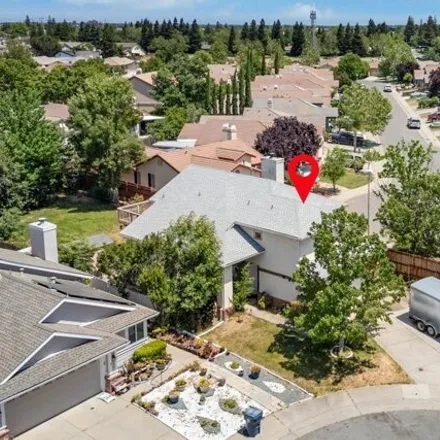 Image 4 - 9 Windbrook Ct, Sacramento, California, 95823 - House for sale