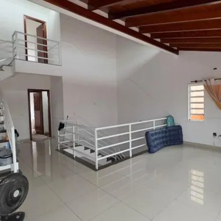 Rent this 4 bed house on Habib's in Avenida Presidente Castelo Branco, Boqueirão