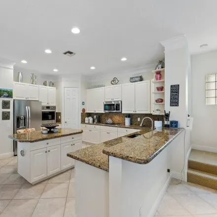 Image 7 - 741 Lyford Cay Drive, North Palm Beach, FL 33410, USA - House for sale