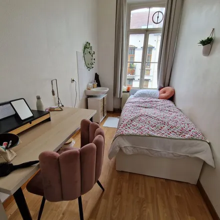 Rent this 2 bed apartment on Rue Jourdan - Jourdanstraat 142 in 1060 Saint-Gilles - Sint-Gillis, Belgium