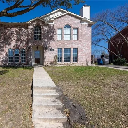 Buy this 4 bed house on 1700 West Lincoln Drive in Wylie, TX 75098