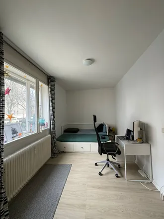 Rent this 1 bed apartment on Loewenhardtdamm 36 in 12101 Berlin, Germany