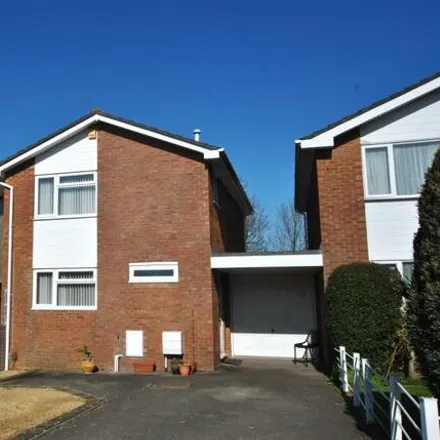 Buy this 3 bed house on 6 Yewcroft Close in Bristol, BS14 0ES