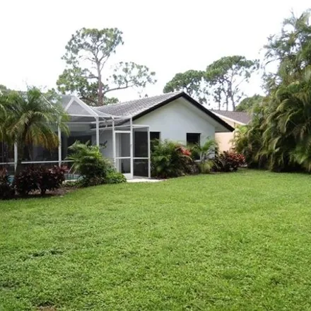 Image 3 - 733 High Pines Drive, Naples, FL 34103, USA - House for rent