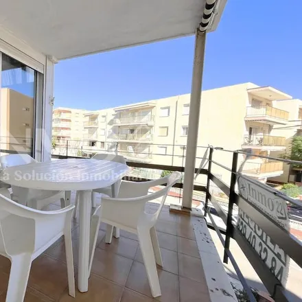 Image 8 - 43850 Cambrils, Spain - Apartment for rent