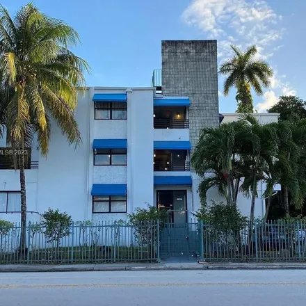 Image 2 - 950 Northwest 11th Street, Miami, FL 33136, USA - Apartment for rent