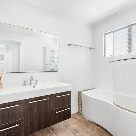 Image 6 - 42 Mee Street, Carina QLD 4152, Australia - Apartment for rent