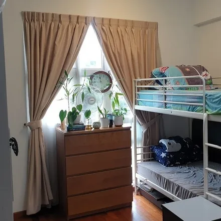 Rent this 1 bed room on 7 in Flora Drive, Singapore 506852
