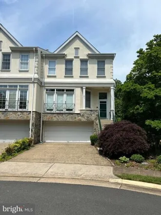 Rent this 3 bed townhouse on 12833 Dogwood Hills Lane in Chantilly, VA 22033