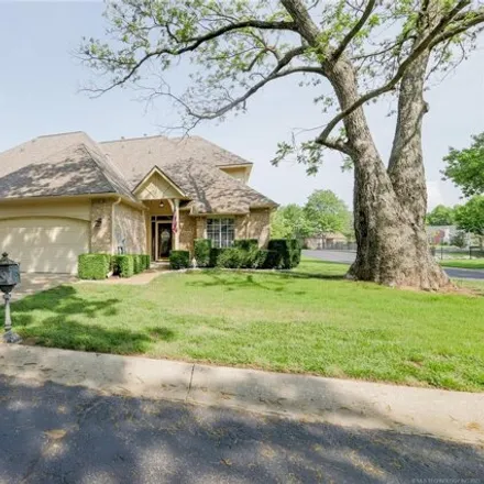 Buy this 4 bed house on 7298 South Jamestown Avenue in Tulsa, OK 74136