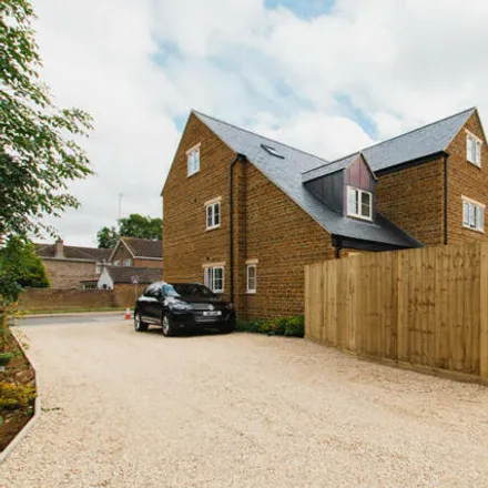Buy this 3 bed house on Cumberford Hill in Bloxham, OX15 4HL