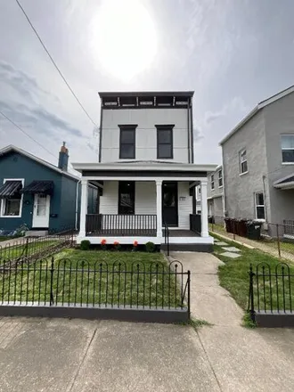 Buy this 3 bed house on 401 Lehmer Street in Covington, KY 41011