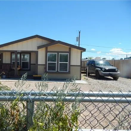 Buy this studio apartment on 1814 Surf and Sand Drive in Bullhead City, AZ 86442