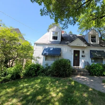 Buy this 3 bed house on 2216 Rural Street in Rockford, IL 61107