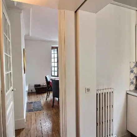 Image 7 - 39 Rue Saint-Paul, 75004 Paris, France - Apartment for rent