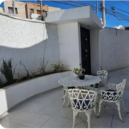 Rent this 5 bed house on Calle Venecia 406 in Andrade, 37020 León