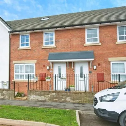 Buy this 3 bed townhouse on unnamed road in Torfaen, NP44 1FS