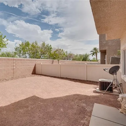 Image 6 - 6642 Lavender Lilly Lane, North Las Vegas, NV 89084, USA - Townhouse for sale