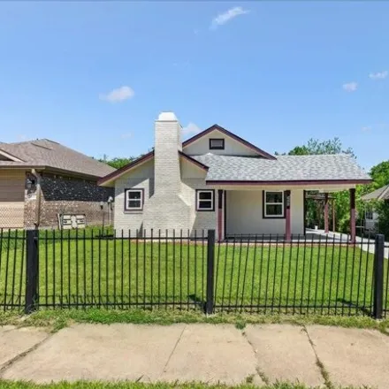 Image 3 - 1041 East Powell Avenue, Fort Worth, TX 76104, USA - House for sale