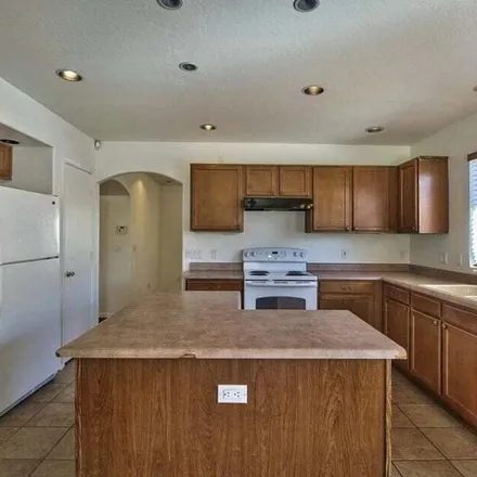 Image 8 - 11717 West Paradise Drive, El Mirage, AZ 85335, USA - Apartment for rent