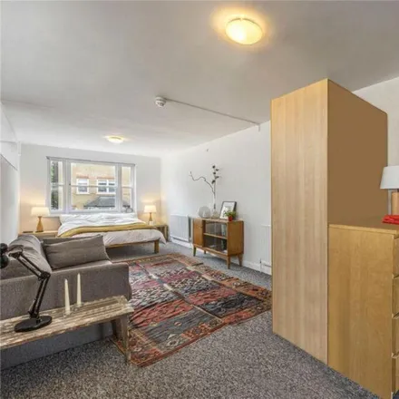 Image 5 - 8 Alexandra Grove, London, N4 2LG, United Kingdom - Duplex for rent
