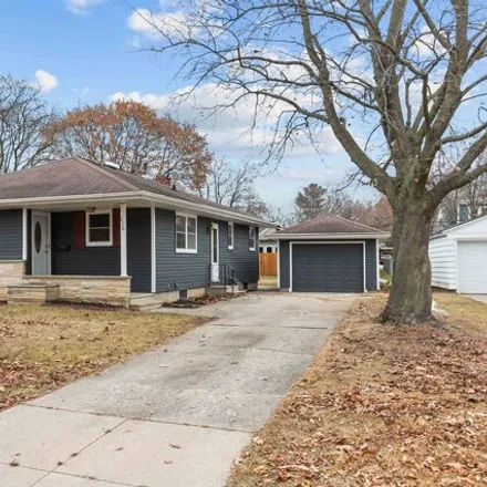 Buy this 3 bed house on North Fairview Avenue in Shawano, WI 54166
