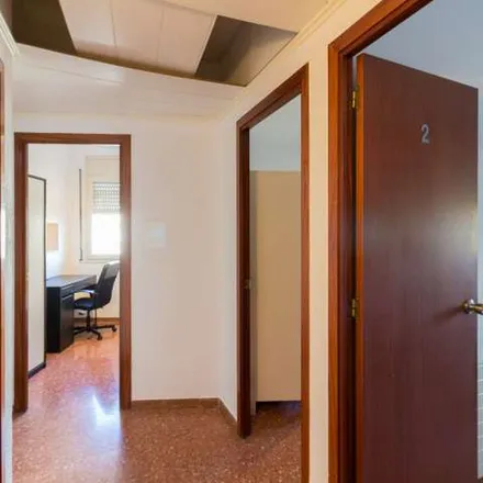 Rent this 5 bed apartment on Plaça de las Navas in 3, 08001 Barcelona