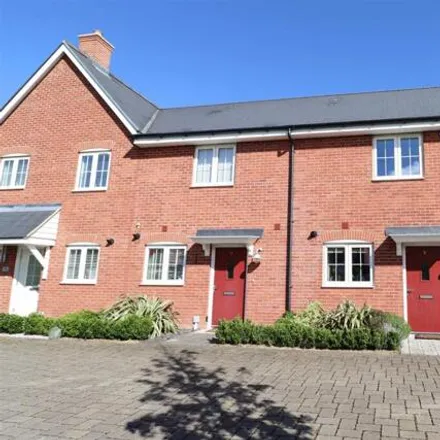 Buy this 2 bed townhouse on Running Well in Rettendon, SS11 7GD