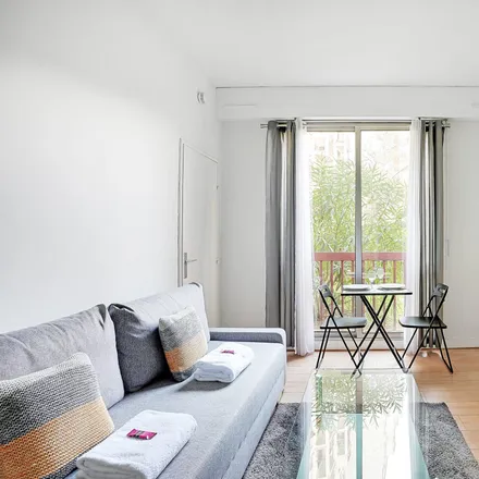 Image 4 - 168 Quai de Jemmapes, 75010 Paris, France - Apartment for rent