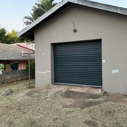 Rent this 3 bed apartment on Marigold Avenue in eThekwini Ward 90, KwaZulu-Natal