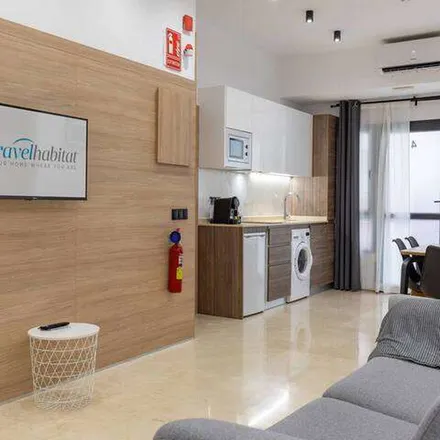 Image 2 - Carrer de Vidal de Blanes, 28, 46024 Valencia, Spain - Apartment for rent