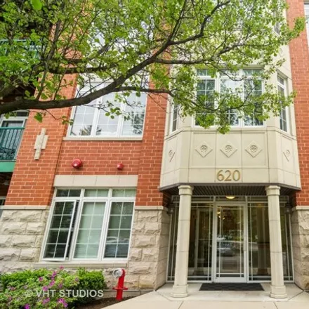 Buy this 3 bed condo on McHenry Road in Buffalo Grove, IL 60090