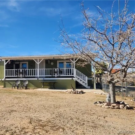 Buy this studio apartment on 456 Middle Point Drive in Mohave County, AZ 86444