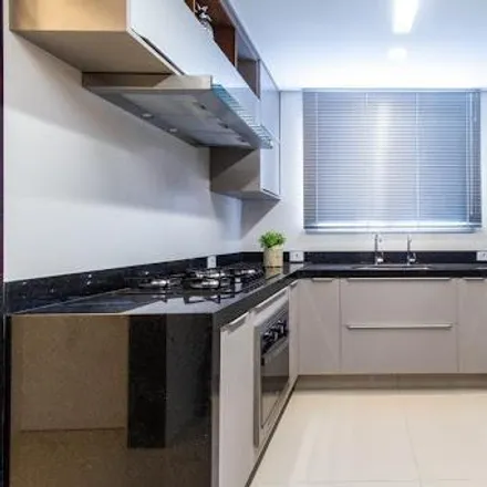 Buy this 4 bed apartment on Rua Rodrigues da Cunha in Martins, Uberlândia - MG