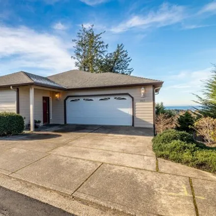 Buy this 4 bed house on 1999 Southeast Oar Drive in Lincoln City, OR 97367