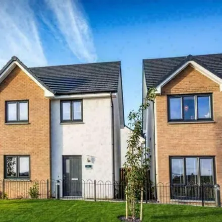 Buy this 3 bed house on 148 Echline Drive in City of Edinburgh, EH30 9XG