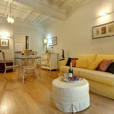 Rent this 3 bed apartment on Sdrucciolo dei Pitti 30 R in 50125 Florence FI, Italy