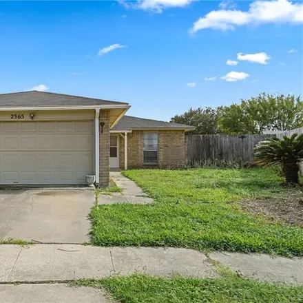 Image 2 - 2365 Palm Drive, Ingleside, TX 78362, USA - House for sale