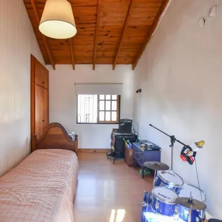 Buy this 3 bed house on 467 y 30 in Calle 467, Partido de La Plata