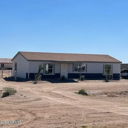 Buy this studio apartment on unnamed road in Maricopa County, AZ 82354