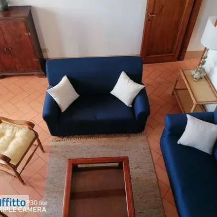 Image 1 - Piazza di Santo Spirito, Via Sant'Agostino, 50125 Florence FI, Italy - Apartment for rent