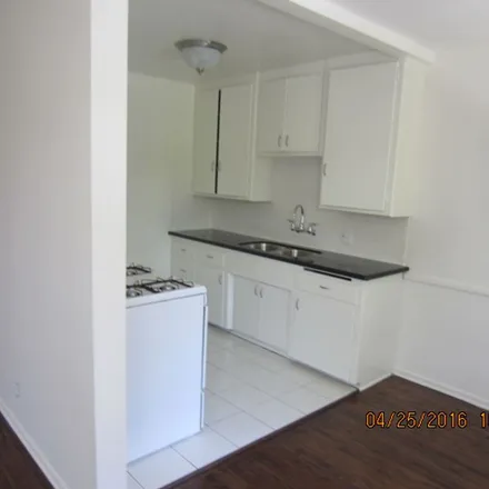 Rent this 1 bed apartment on 13285 Havenhurst Drive in West Hollywood, CA 90046