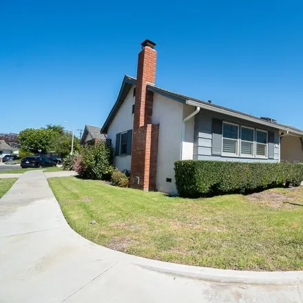 Buy this 3 bed house on 828 Courtland Street in Los Angeles, CA 90291