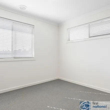 Image 9 - Hallam Road, Hampton Park VIC 3976, Australia - Apartment for rent