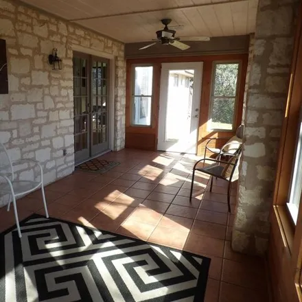 Image 7 - 298 Big Spur North, Horseshoe Bay, TX 78657, USA - House for rent