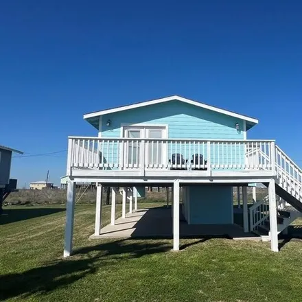 Buy this 2 bed house on 484 West Club Oak Lane in Holiday Beach, Aransas County