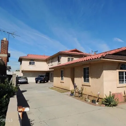 Image 1 - Eastmont Community Center - Food Bank, 701 Hoefner Avenue, Eastmont, East Los Angeles, CA 90022, USA - House for sale