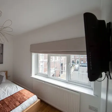 Rent this 3 bed house on London in W1J 7BZ, United Kingdom